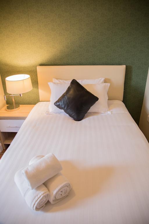 Armorica Hotel Oranmore Exterior foto