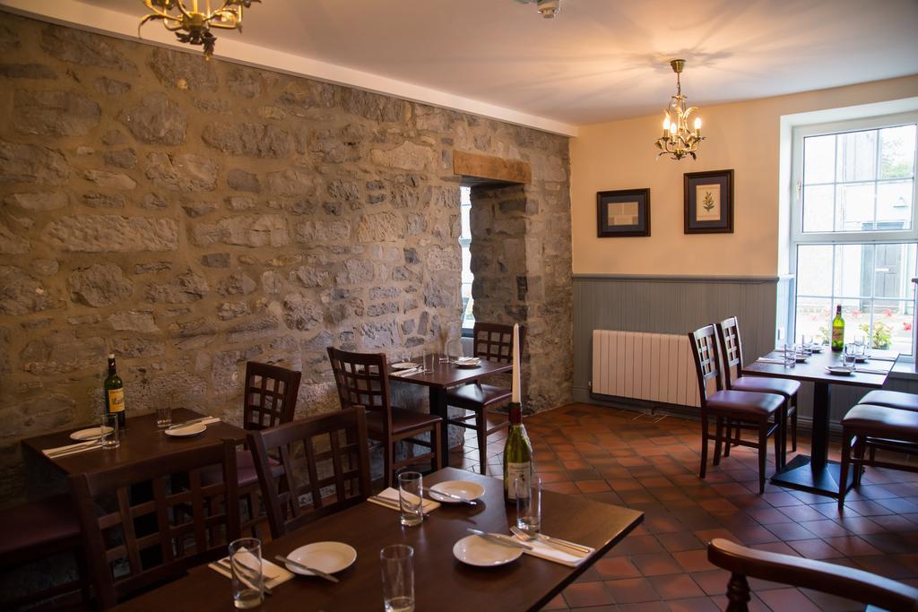 Armorica Hotel Oranmore Exterior foto